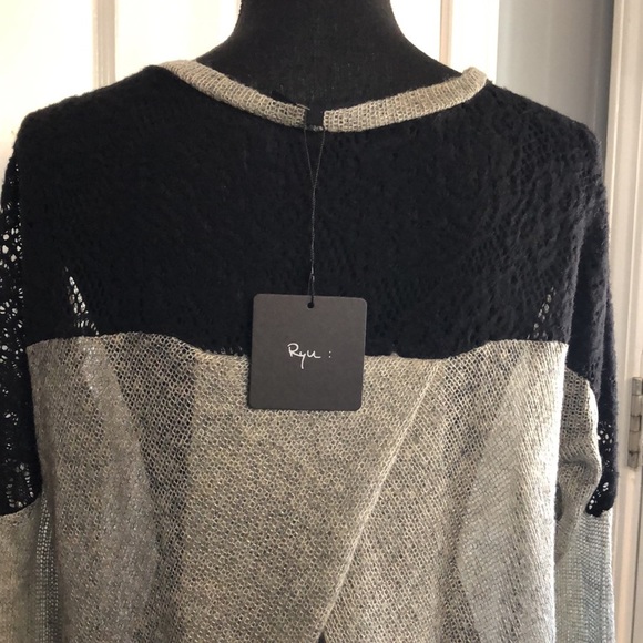 Ryu New Boho Fringe Hi/Lo Acrylic Blend Top - Picture 7 of 9